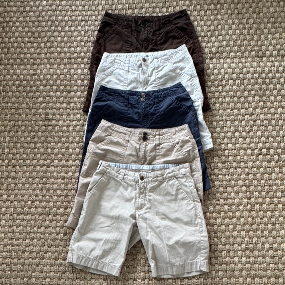 Lot of 5 Womens shorts, size 2, Bass, neutral colors